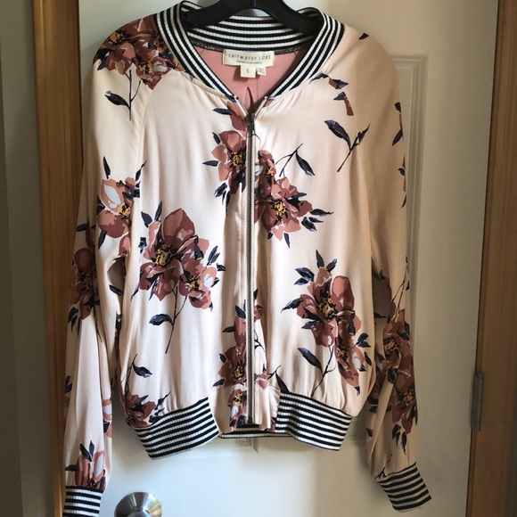 saltwater luxe Jackets & Blazers - NWT flowered jacket as worn on Bachelorette!